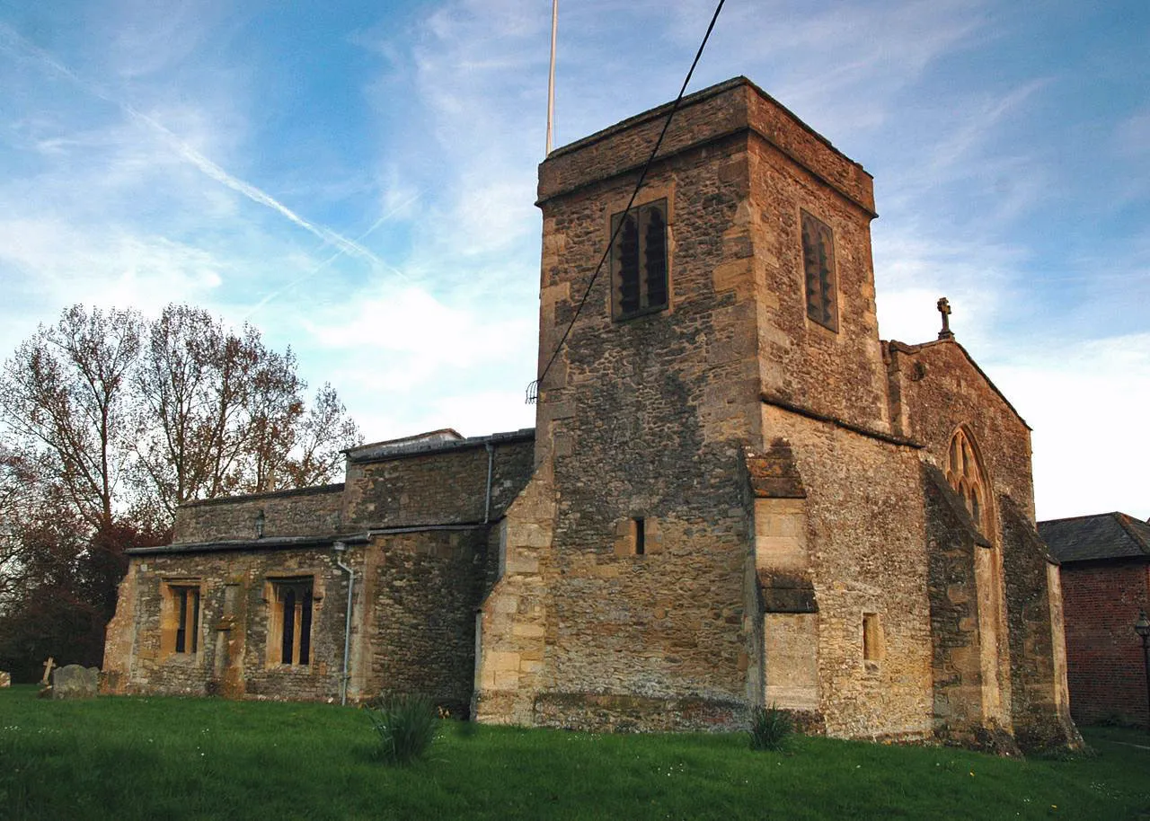 Photo showing: Church of England parish church of St. James, Denchworth, Oxfordshire (formerly Berkshire), viewed from the north-west.