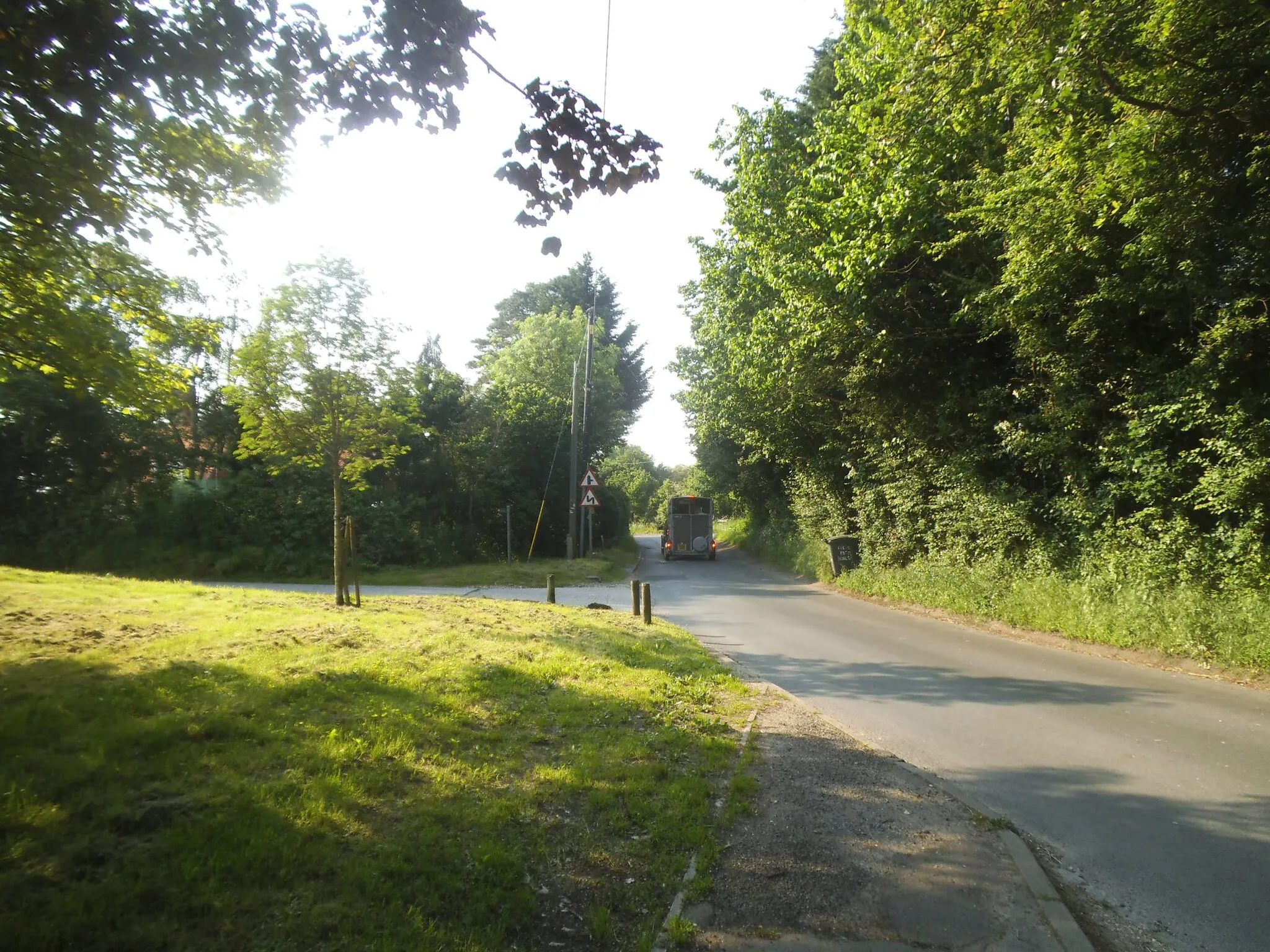 Photo showing: Sulhamstead Hill
