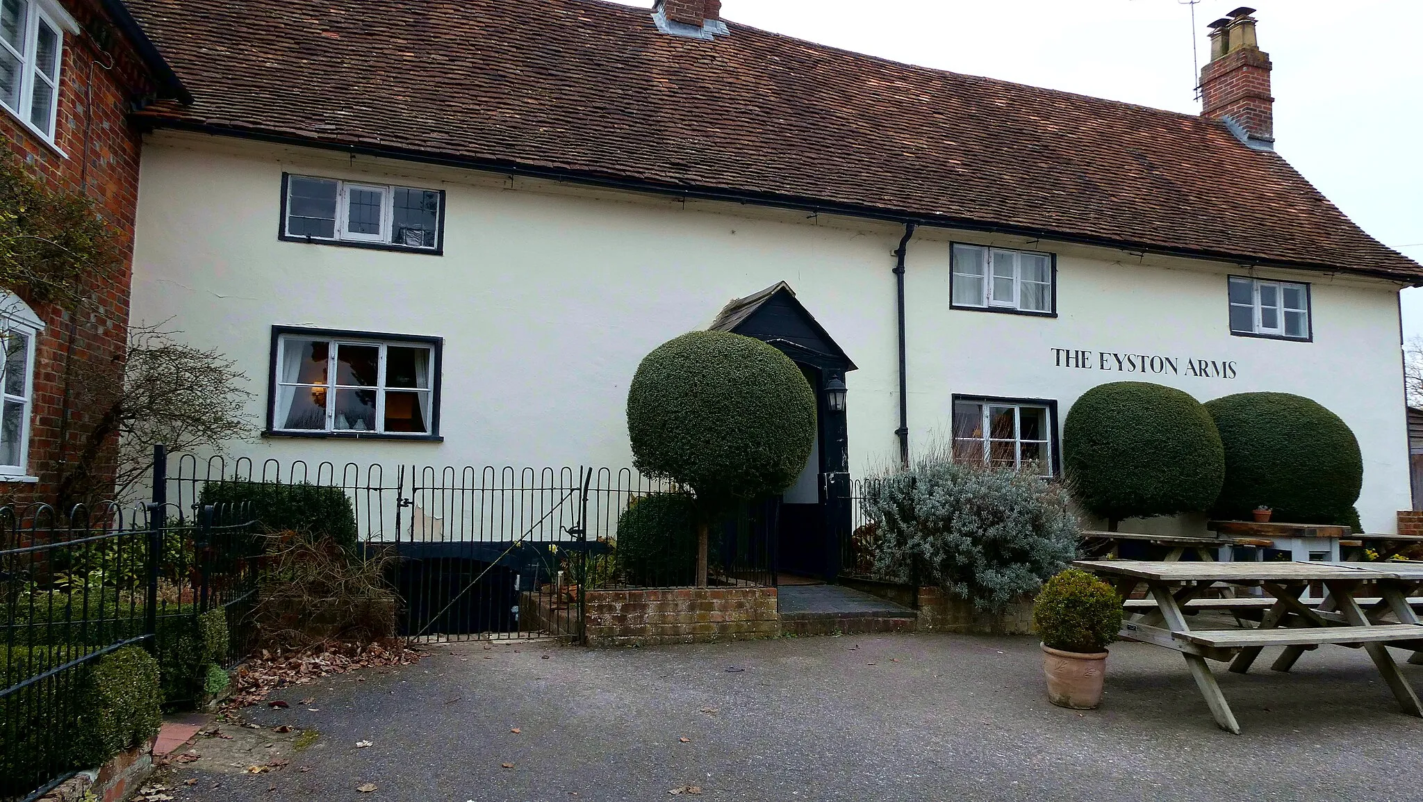 Photo showing: front of the public house named Eyston Arms, at East Hendred, Oxfordshire