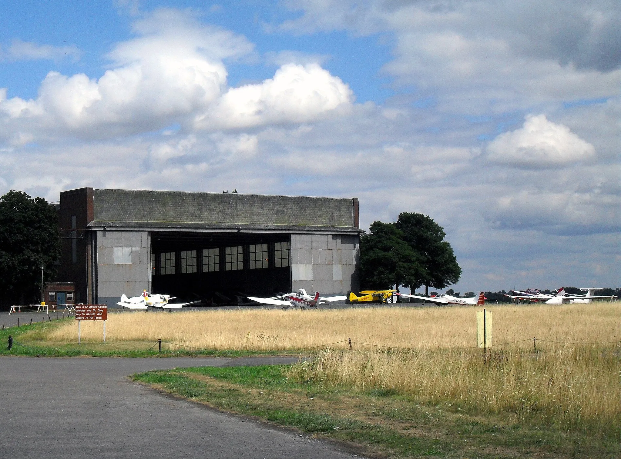 Photo showing: Bicester Gliding Club
