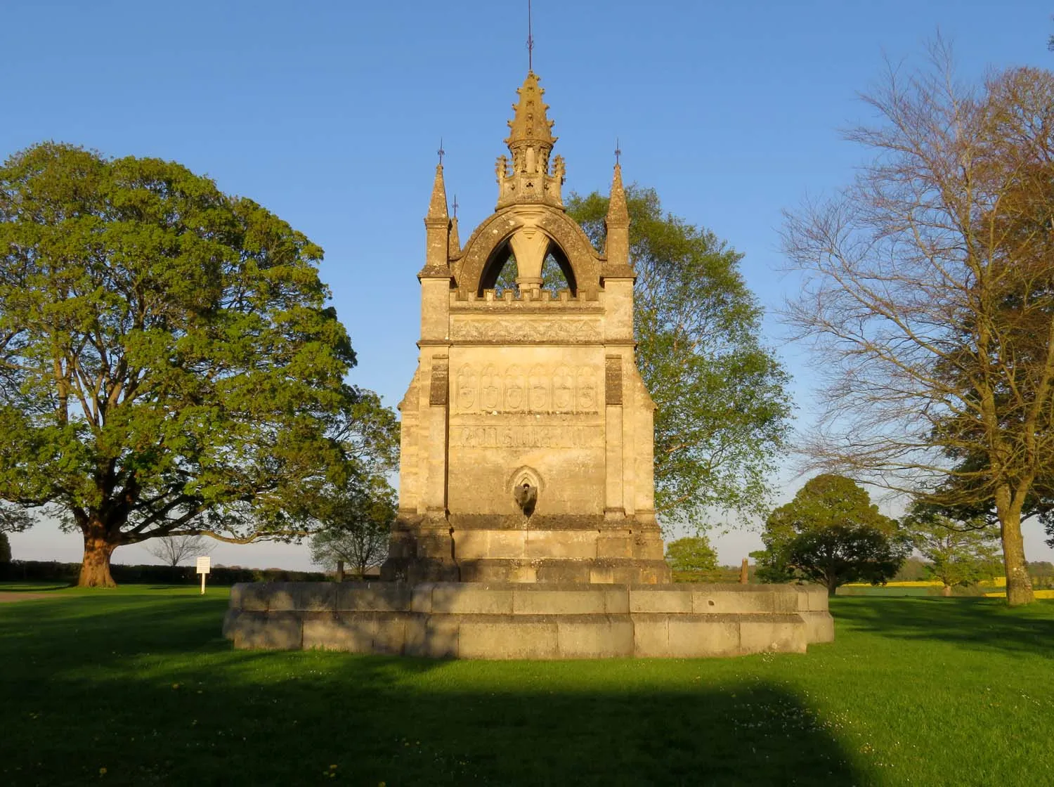 Photo showing: The Langston Memorial Fountain in Churchill