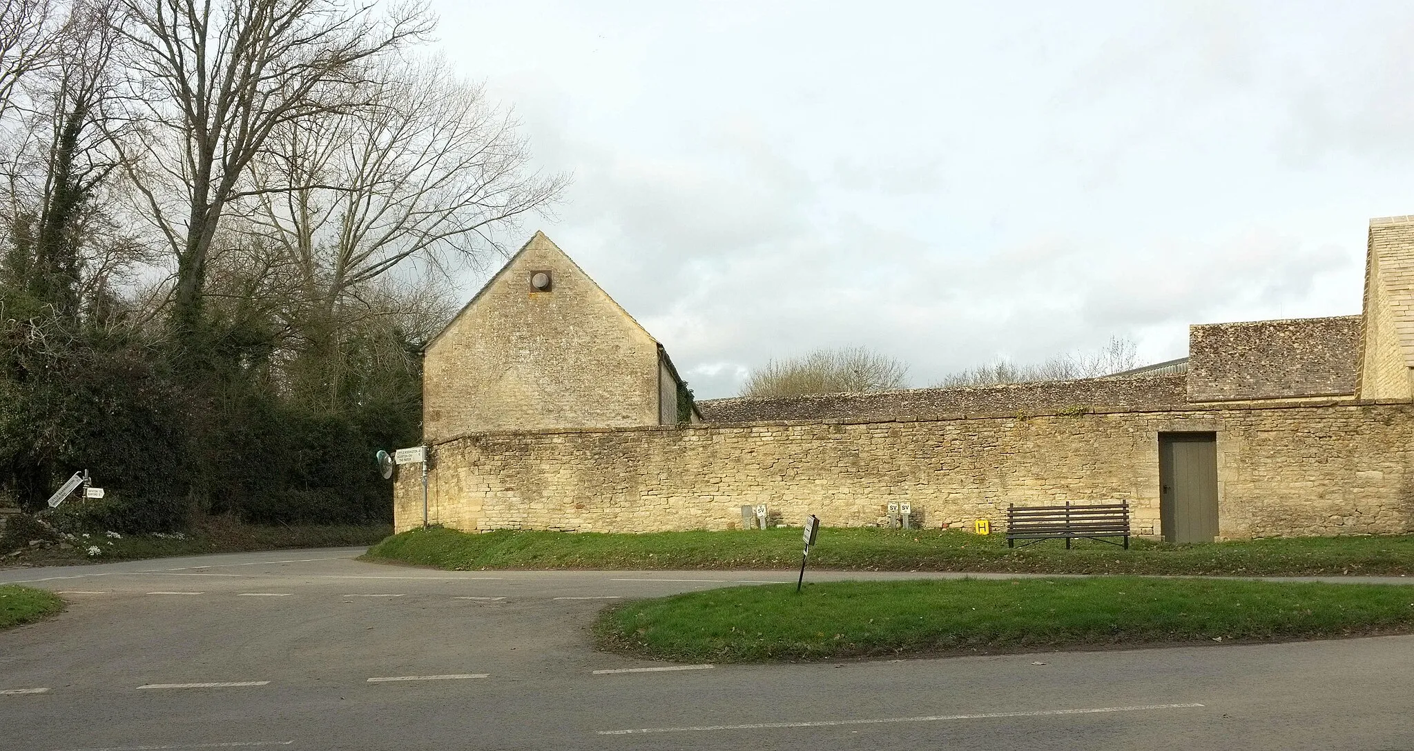 Photo showing: Stables and wall, Great Barrington