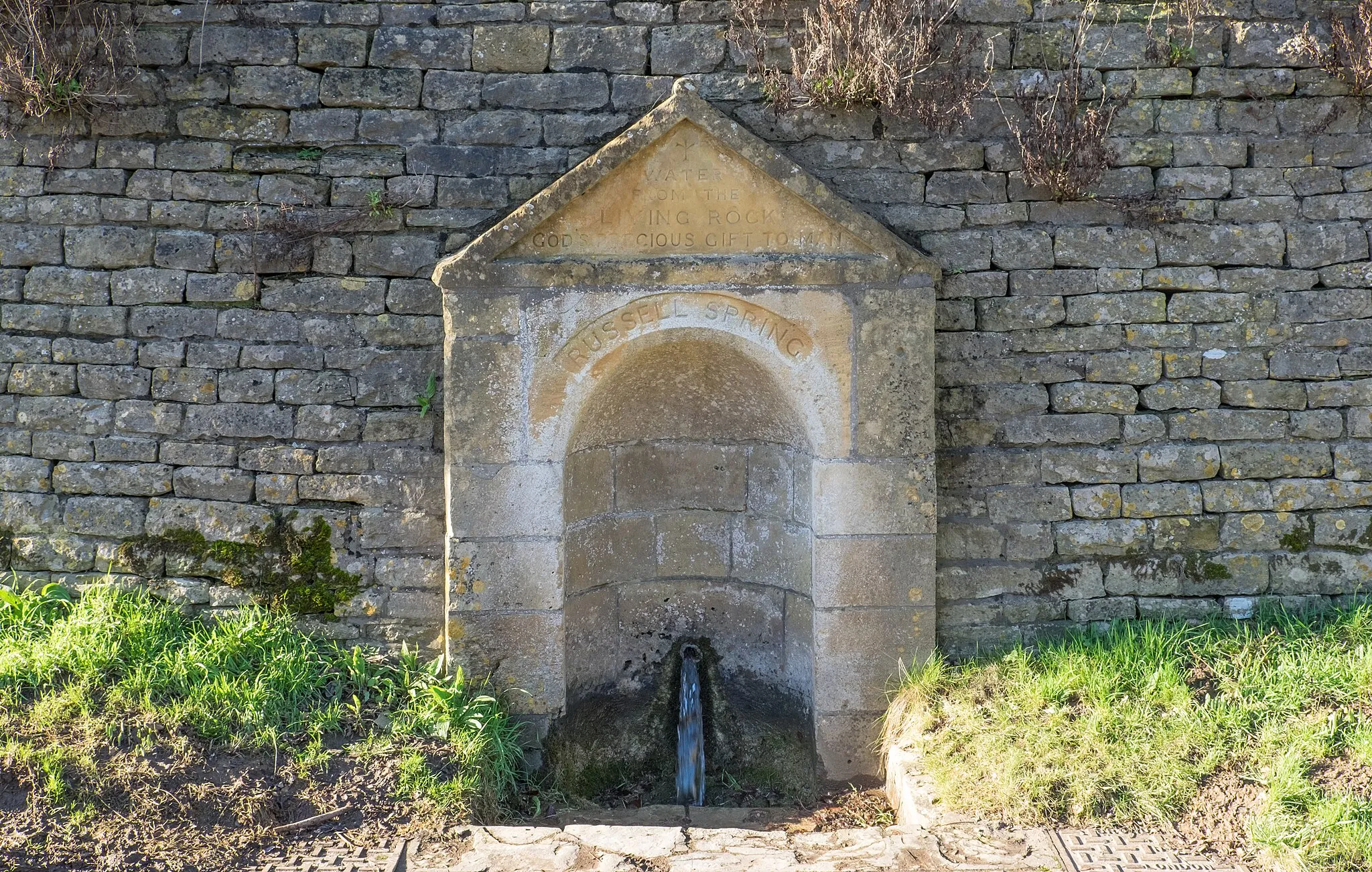 Photo showing: This is a photo of listed building number 1088617.