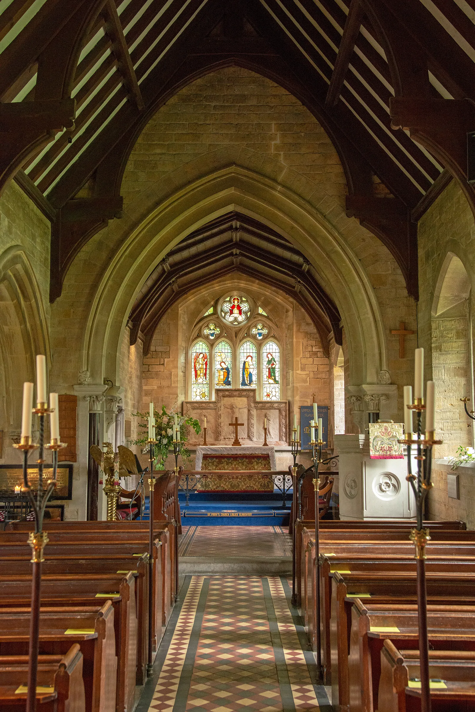 Photo showing: Interior of St Mary's