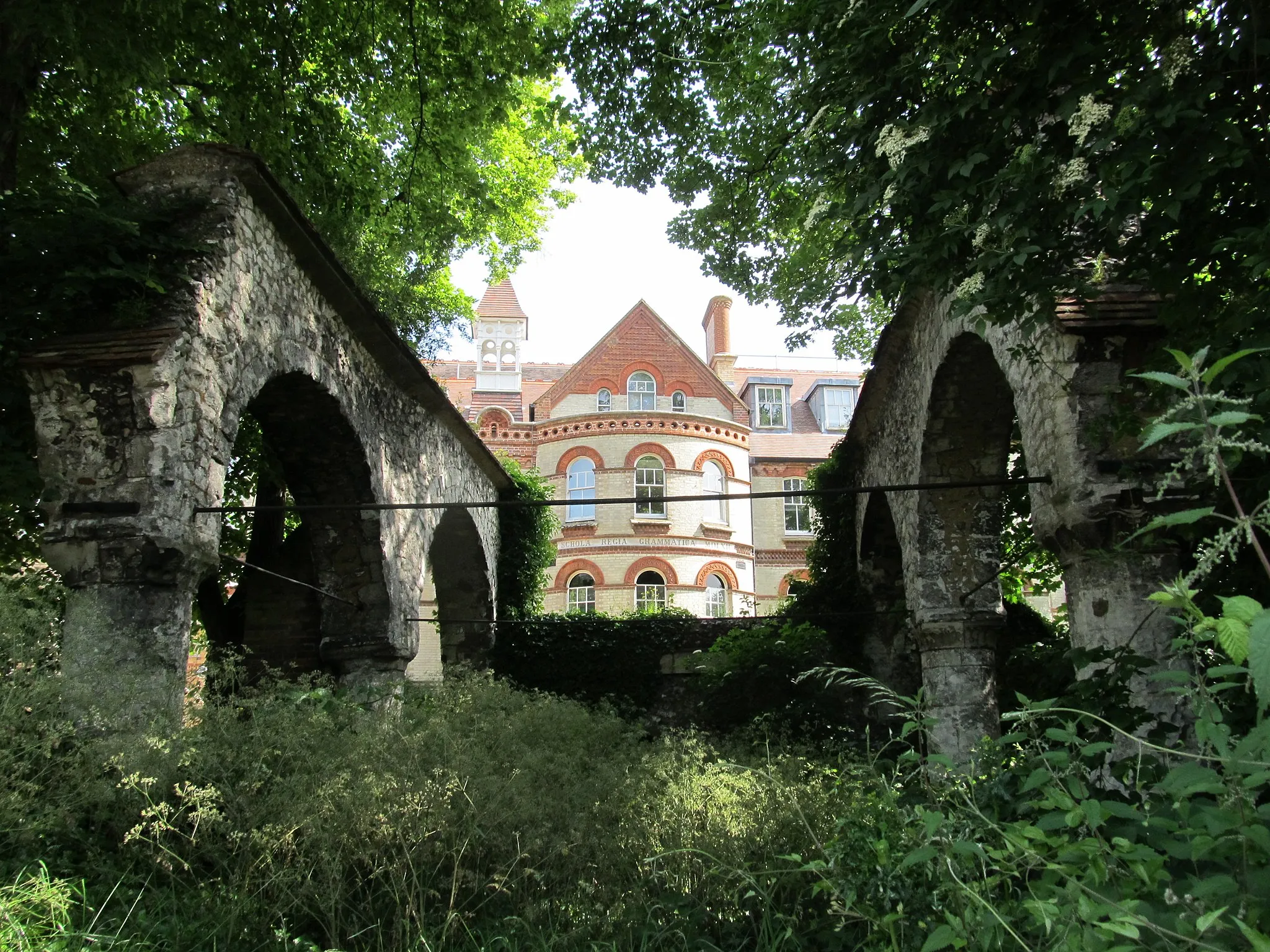 Photo showing: The remains of the 12th Century Hospital of St. John the Baptist, High Wycombe