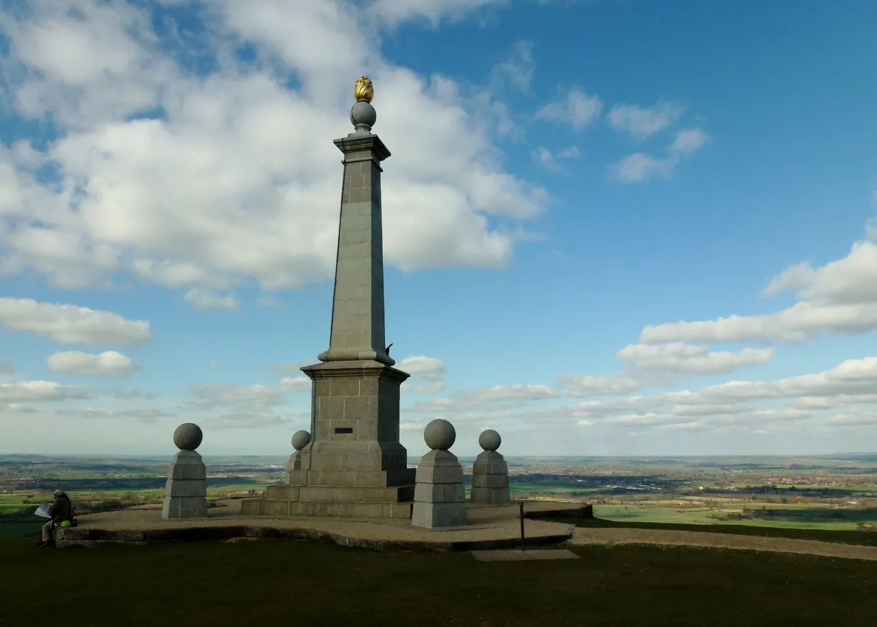 Photo showing: Coombe Hill