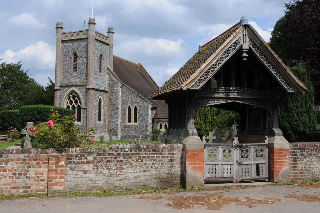 Photo showing: Remenham church