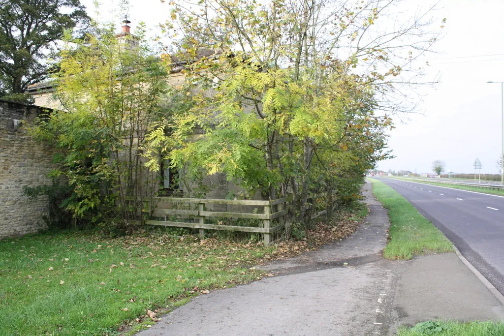 Photo showing: 'Toll Cottage' beside the A44, Woodstock Road West