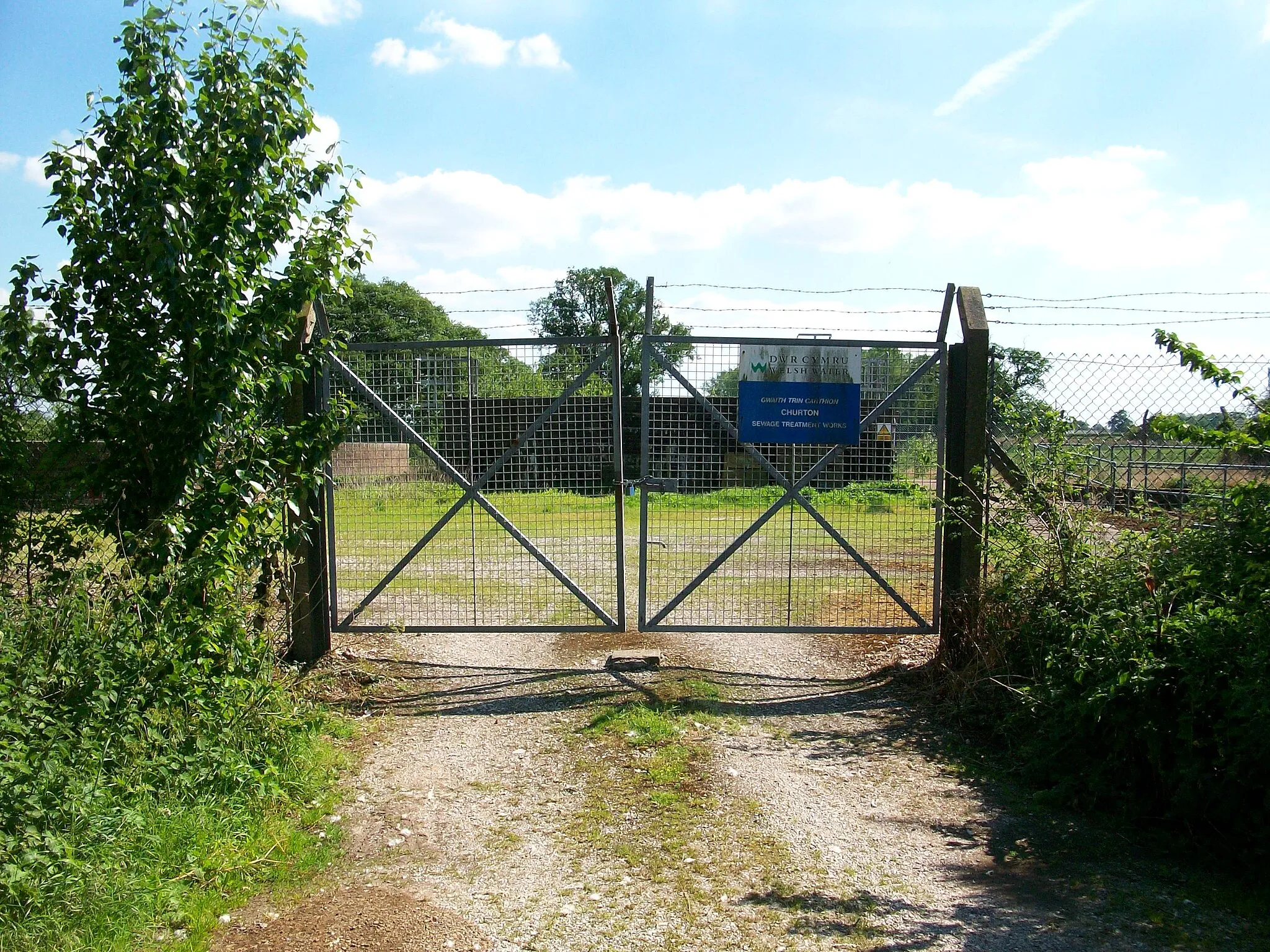 Photo showing: Churton Sewage Treatment Works