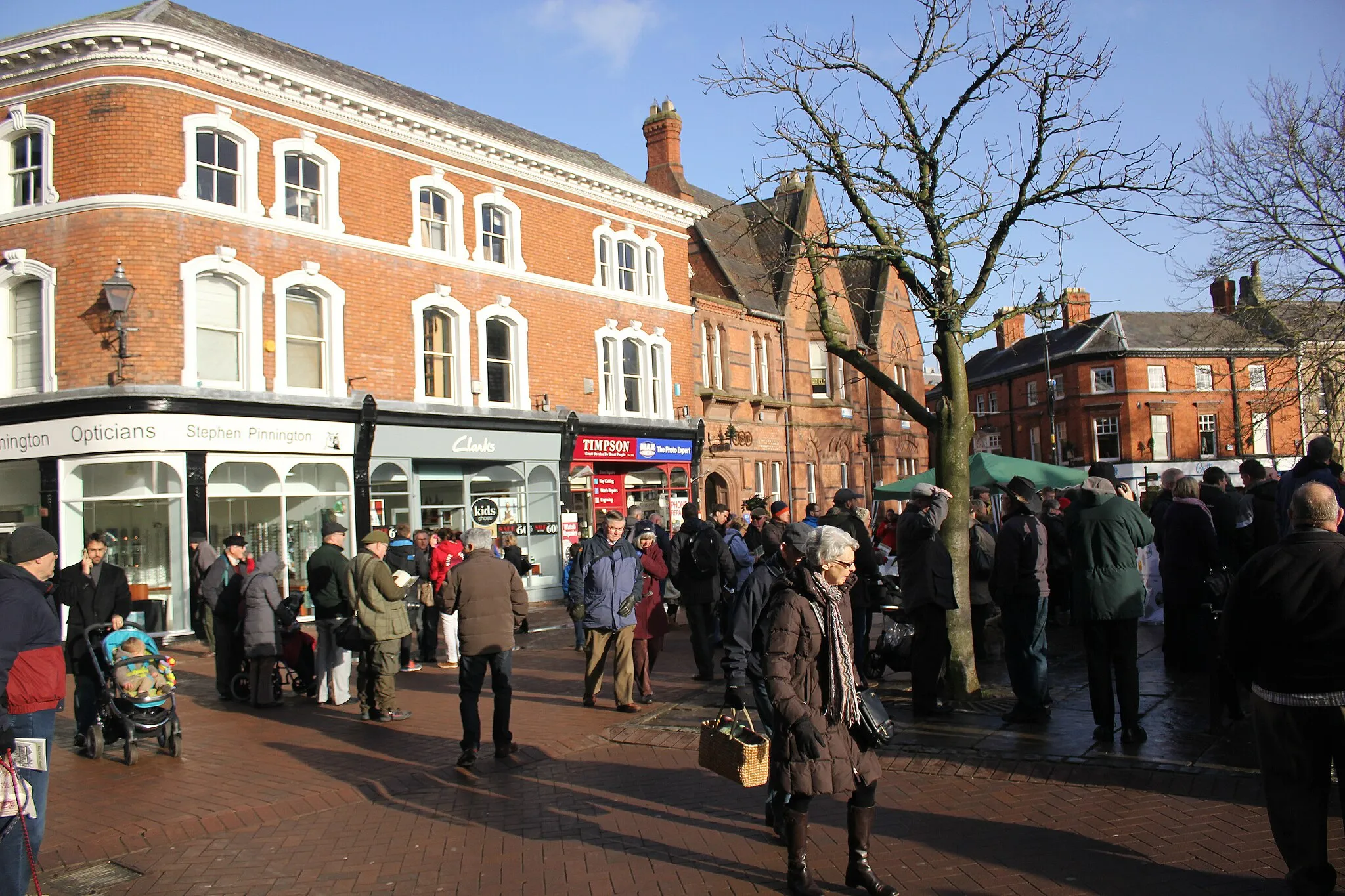 Photo showing: Nantwich Town Square