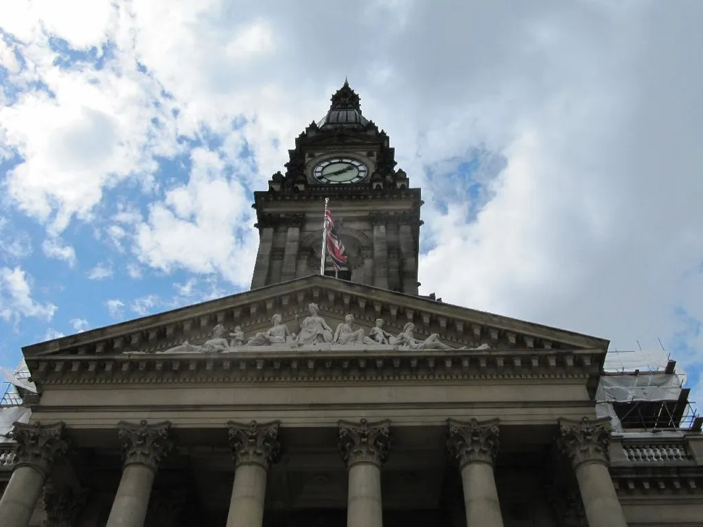 Photo showing: Clock on the Town Hall