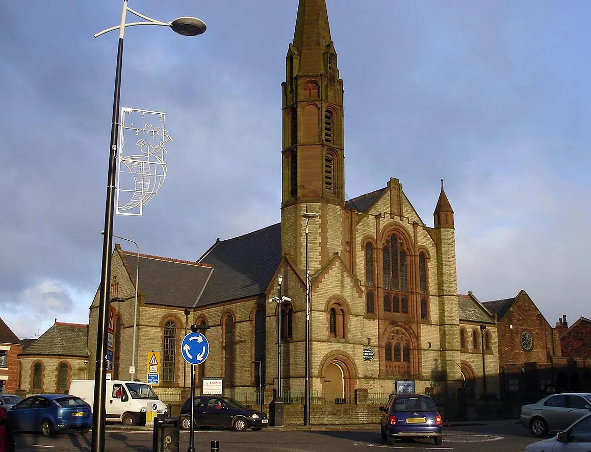 Photo showing: St John's Methodist Church, Market Street, Hindley, Greater Manchester, seen from the southwest