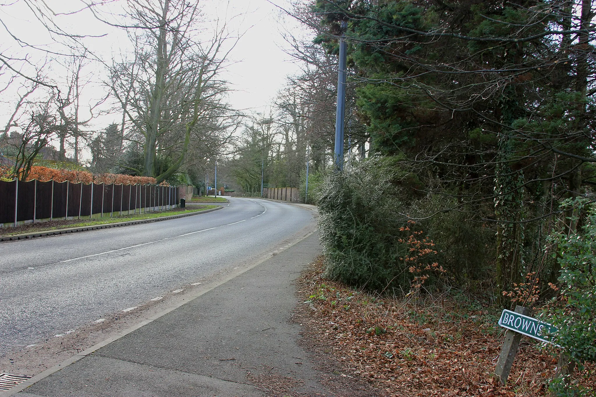 Photo showing: A5102 at Browns Lane, Dean Row