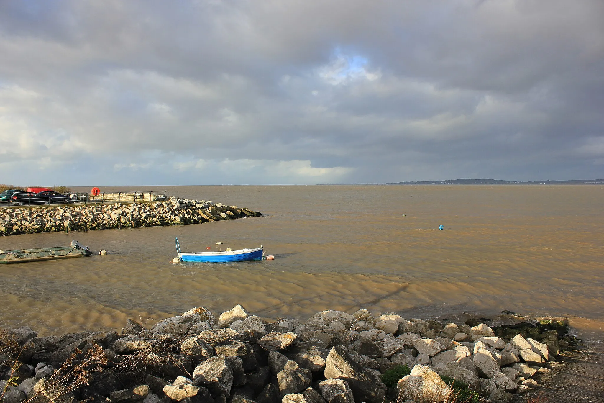 Photo showing: The Dee Estuary from Greenfield Dock