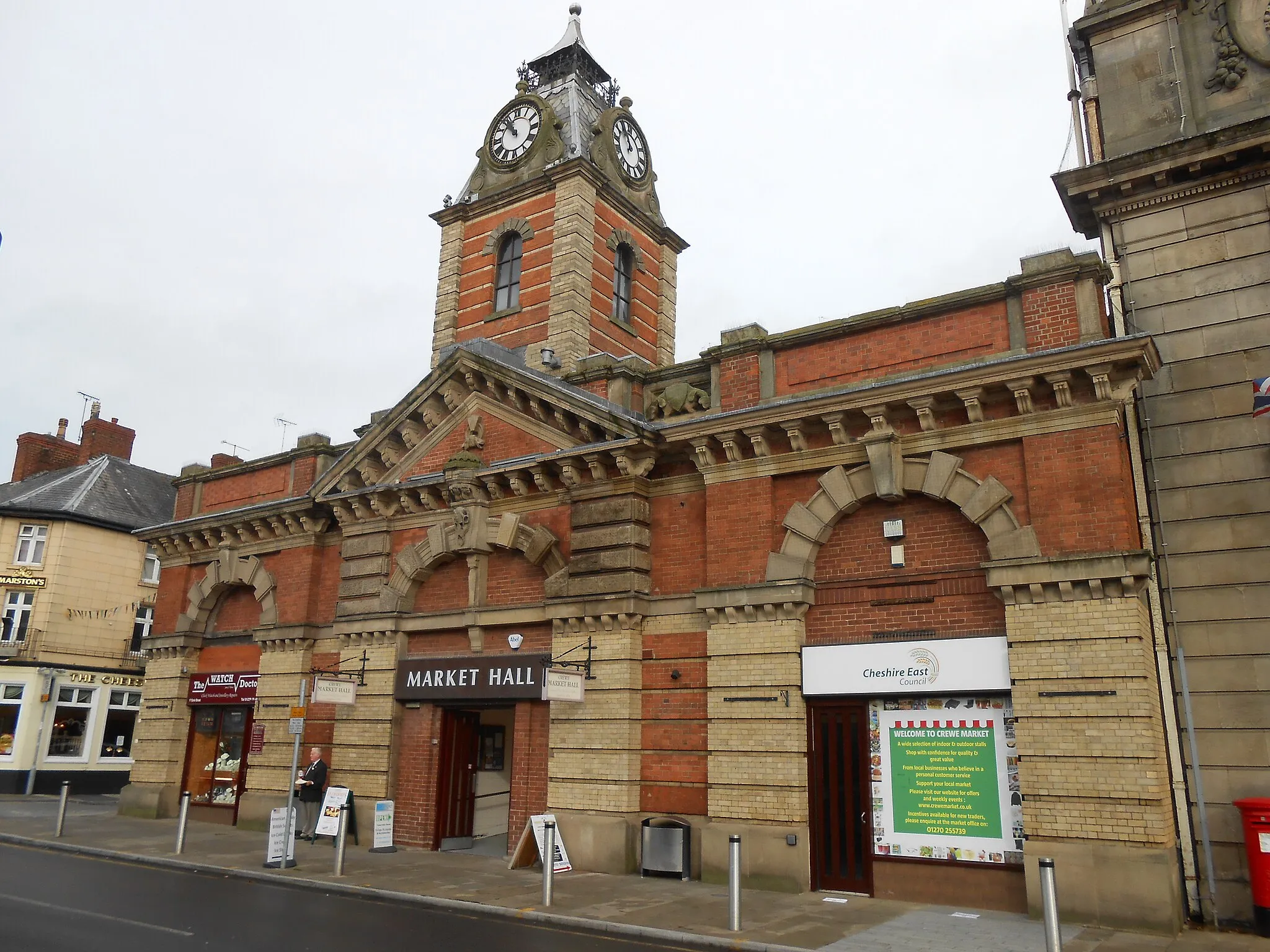Photo showing: Crewe Market Hall, Cheshire, England.