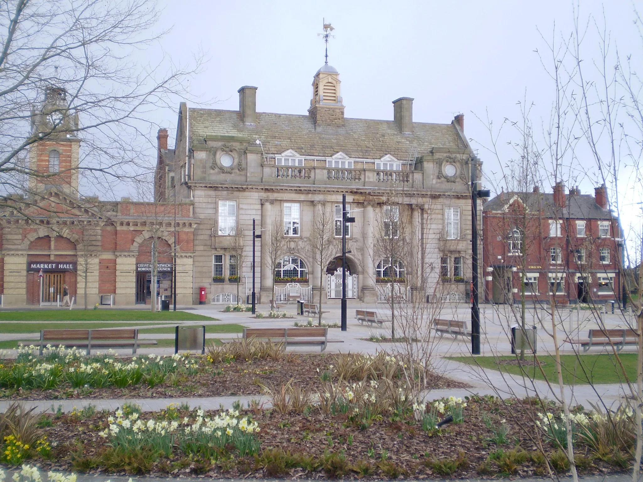 Photo showing: The Municipal Buildings, Crewe, main offices of Crewe and Nantwich Borough Council