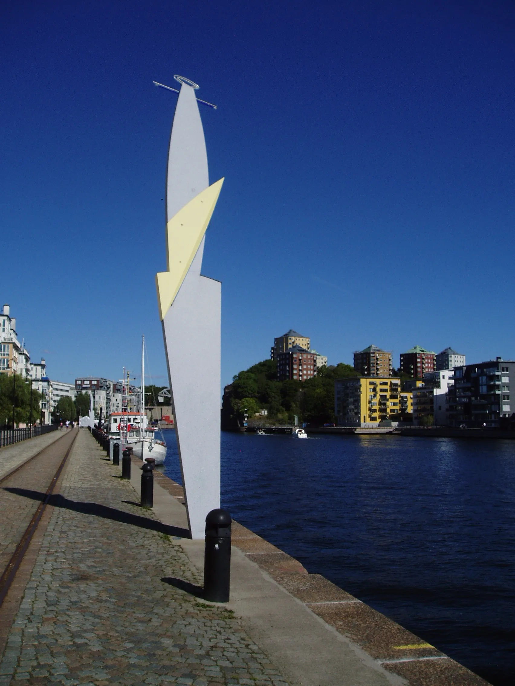 Photo showing: G4, sculpture by Gun Gordillo, Norra Hammarbyhamnen, Stockholm