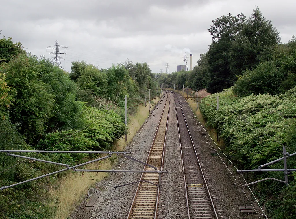 Photo showing: Railway line at Preston Brook, Cheshire