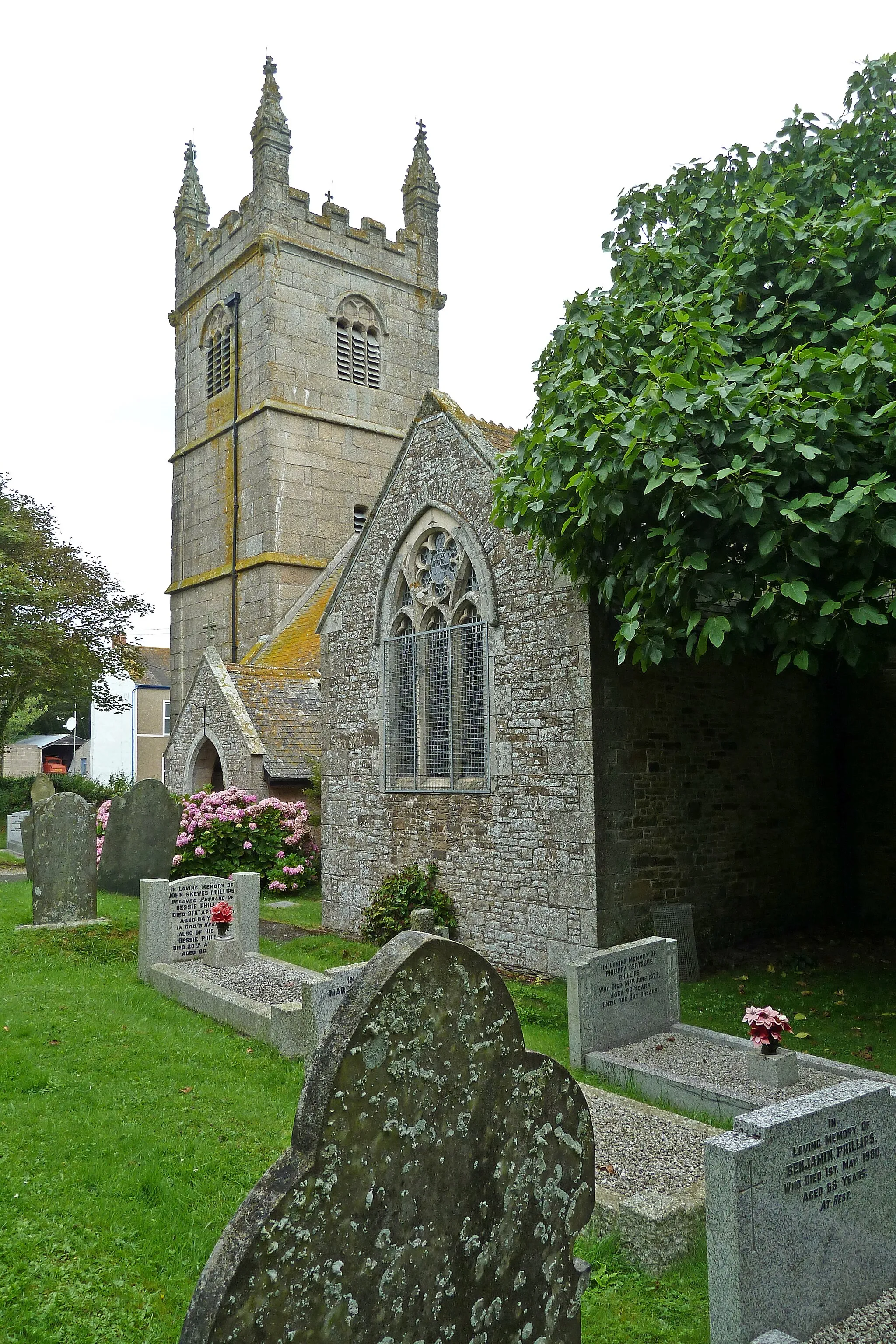 Photo showing: West front and northwest tower of St Gothian's parish church, Gwithian, Cornwall