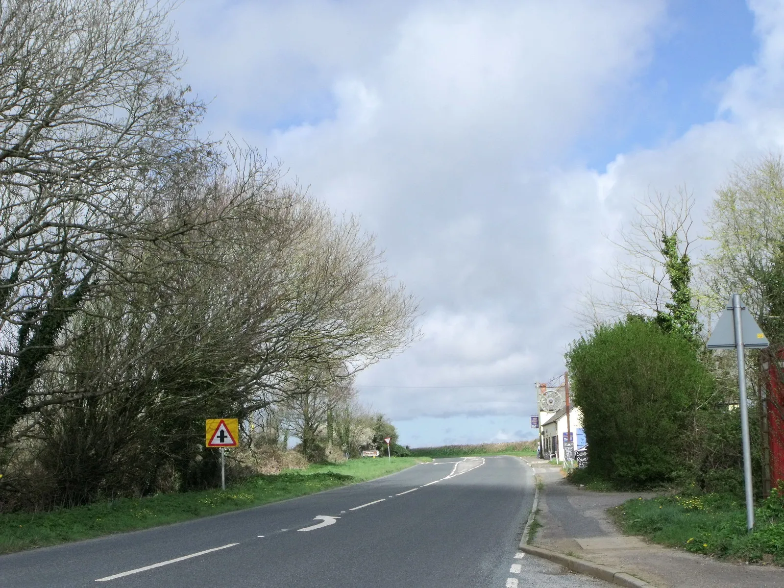 Photo showing: Cross Lanes south of Helston