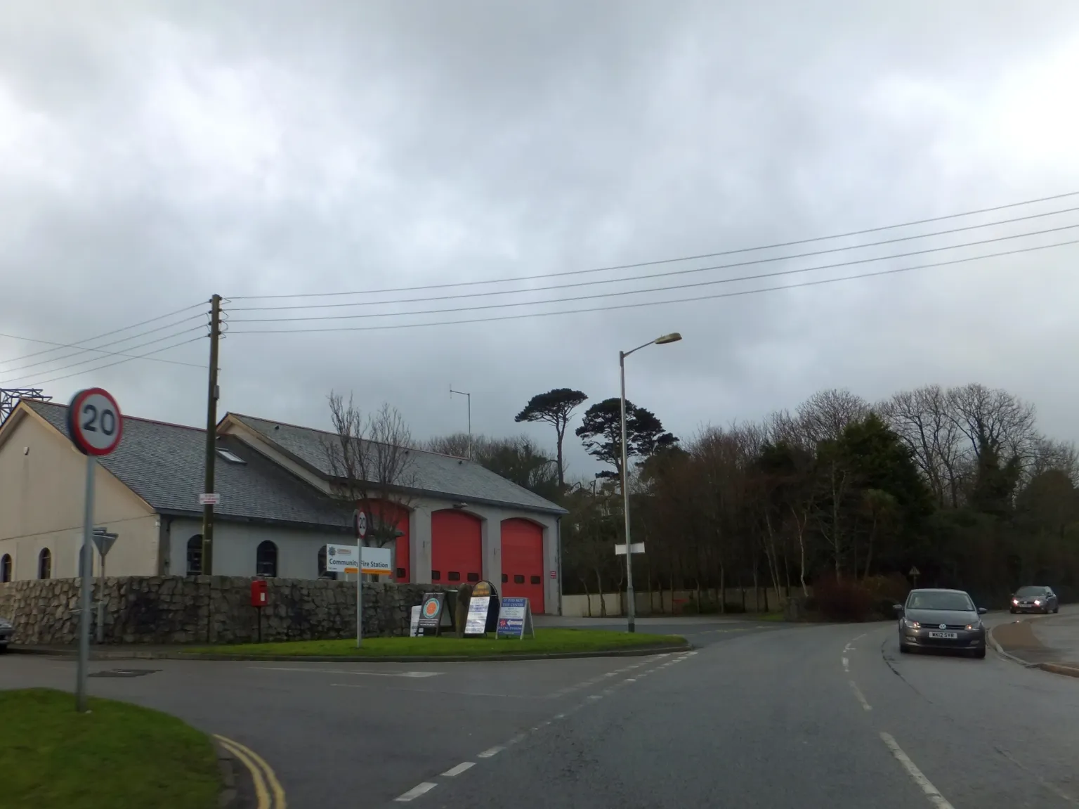 Photo showing: St Ives Community Fire Station