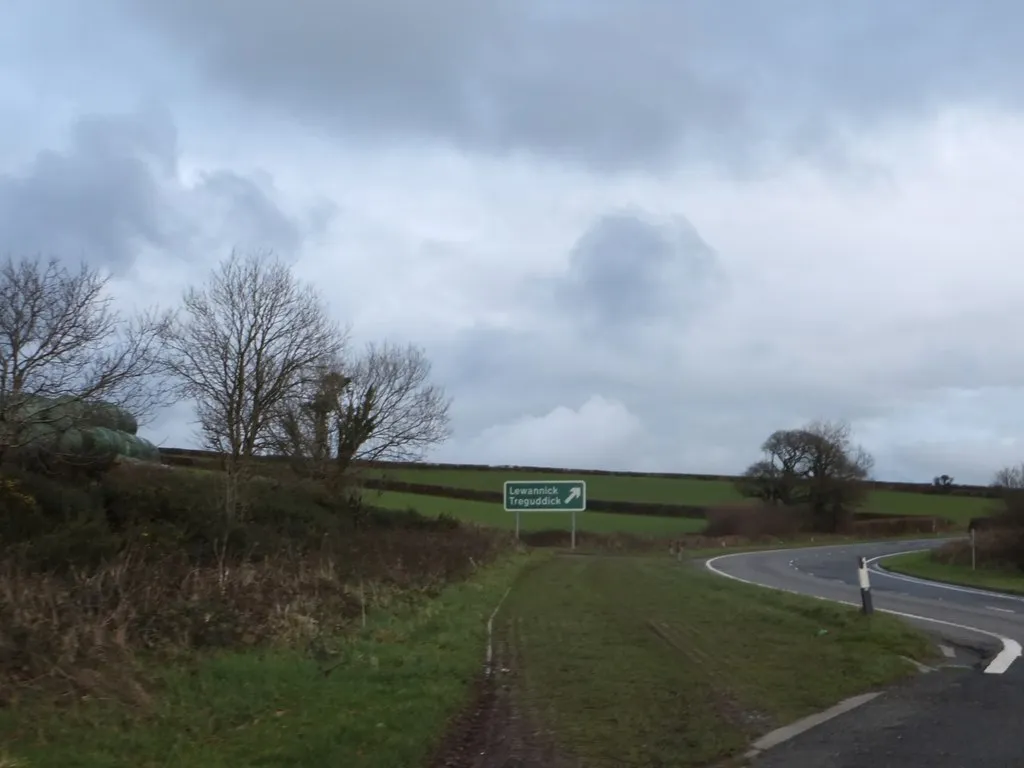 Photo showing: A30 at Holyway Cross