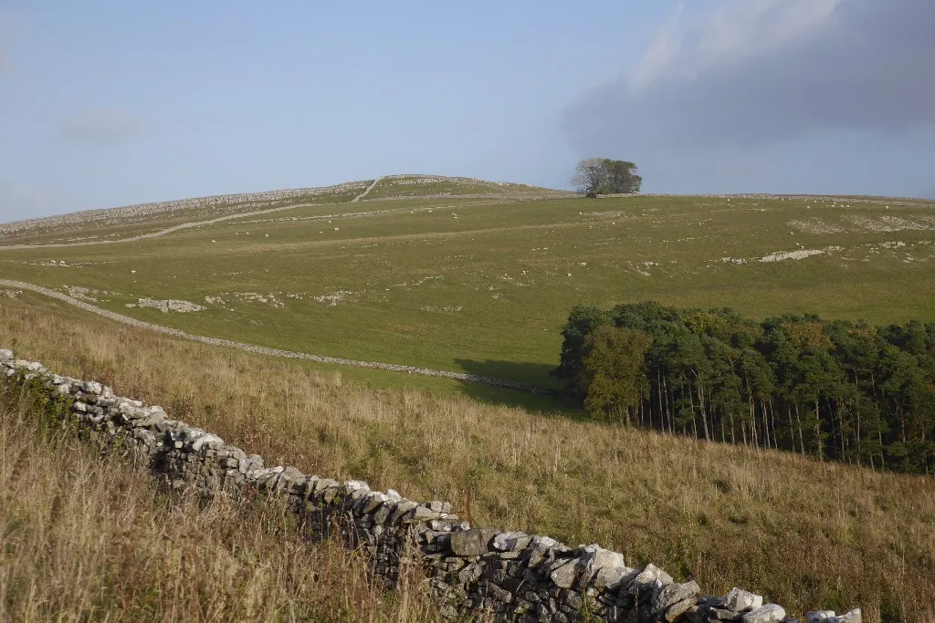 Photo showing: Beacon Hill, Orton