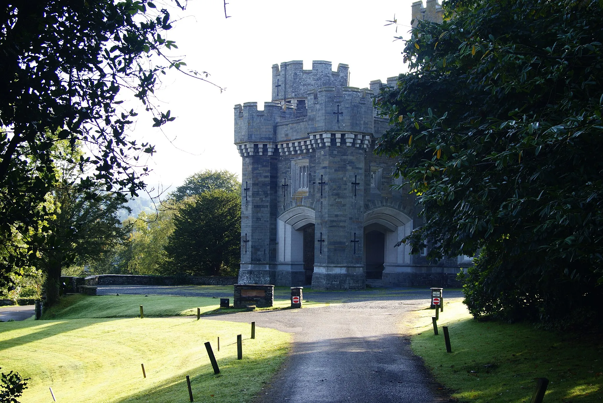 Photo showing: Wray Castle, Cumbria
