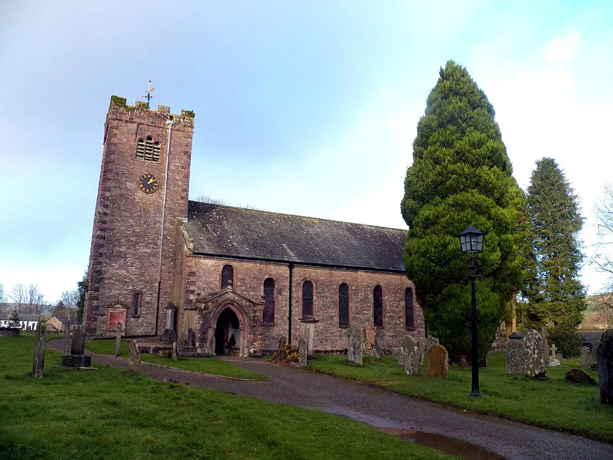 Photo showing: St Oswald's church, Ravenstonedale, Cumbria, UK.