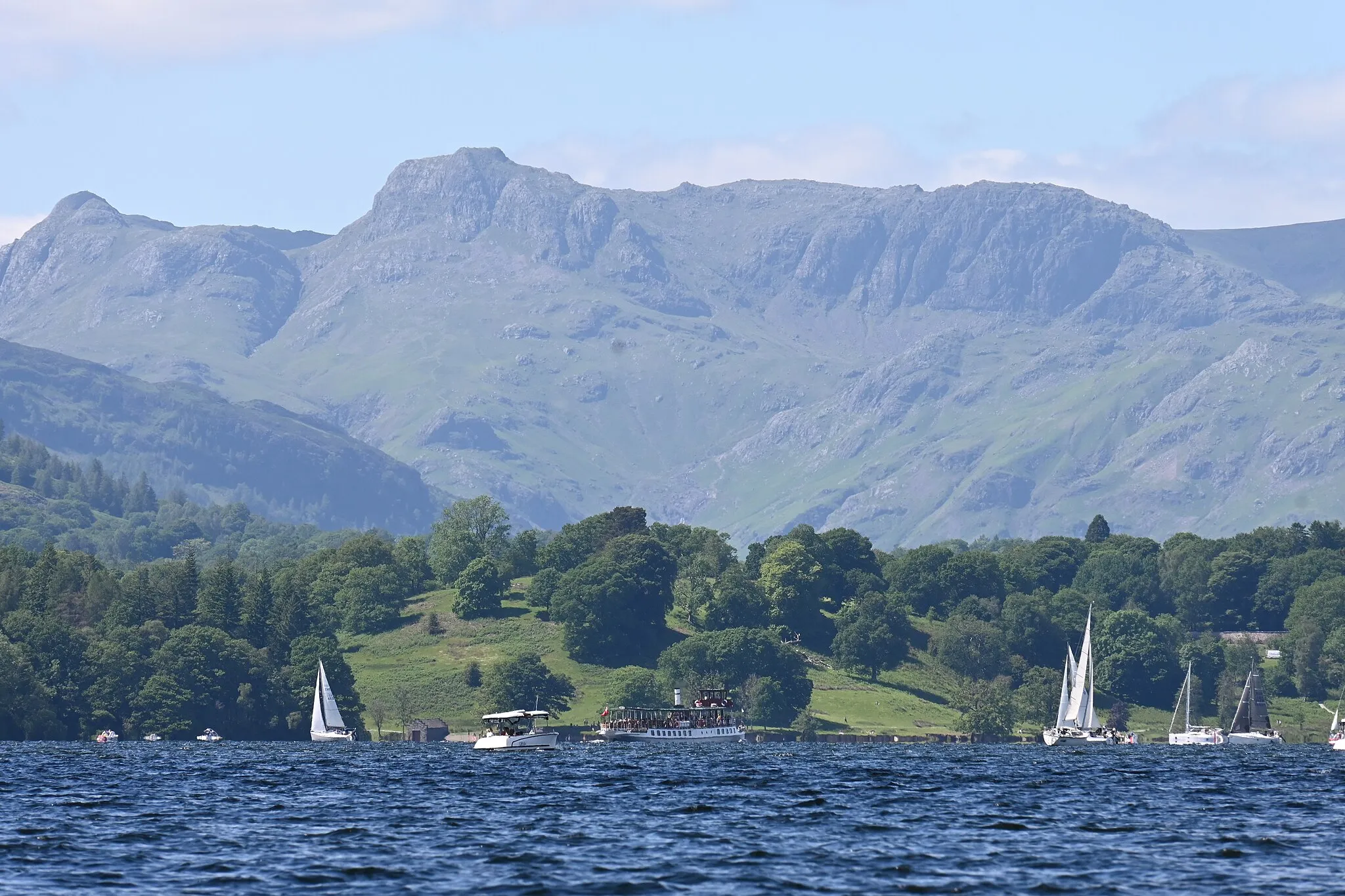 Photo showing: Windermere and the Pikes