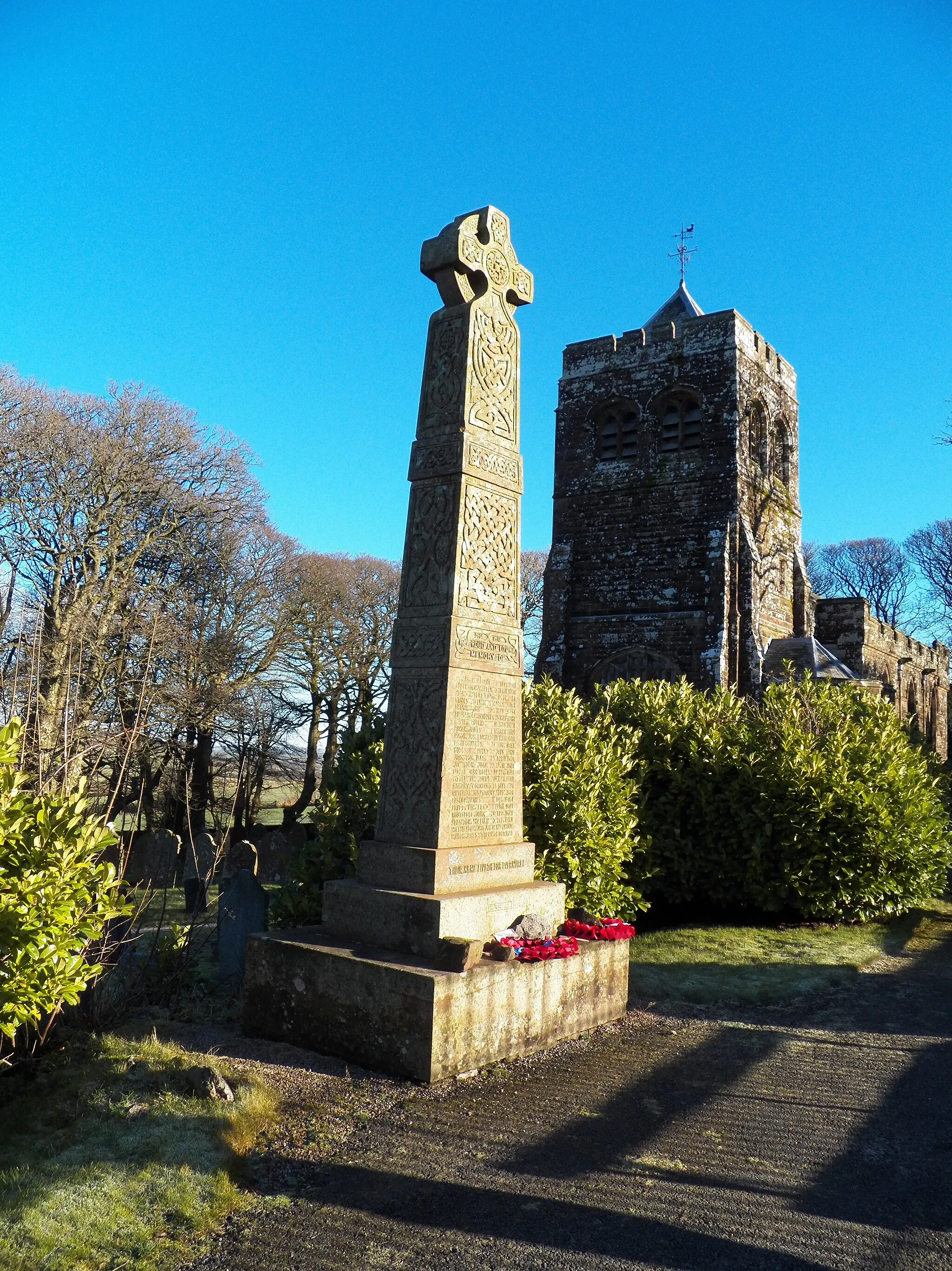 Photo showing: View of Arlecdon church and war memorial, Arlecdon, Cumbria