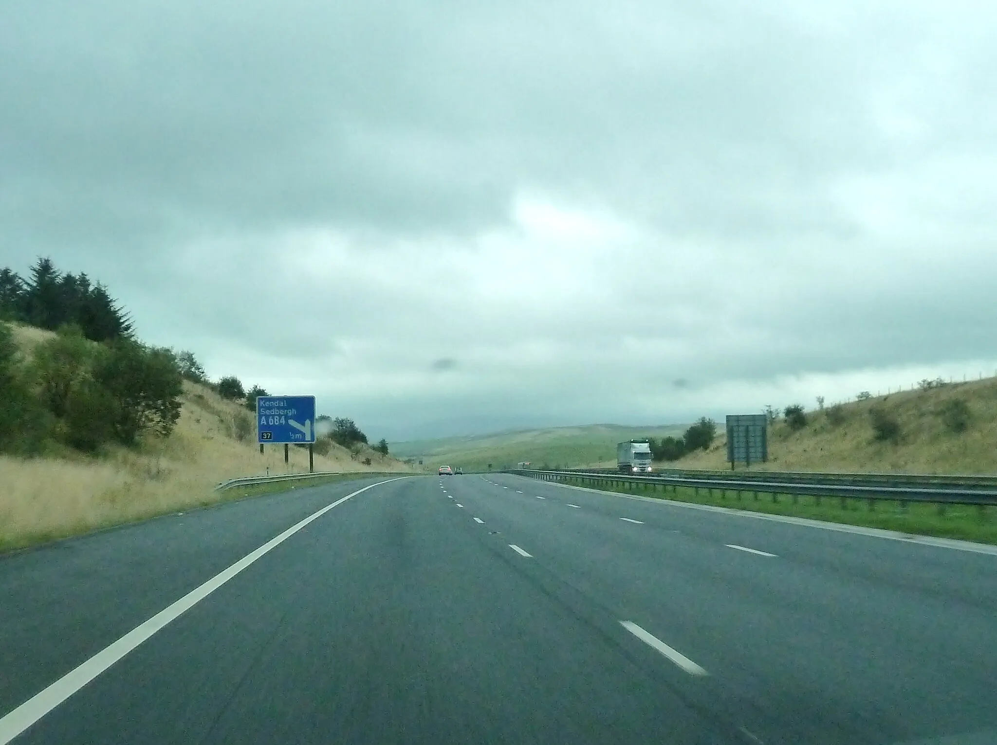 Photo showing: 1/2 mile to junction 37, M6 northbound