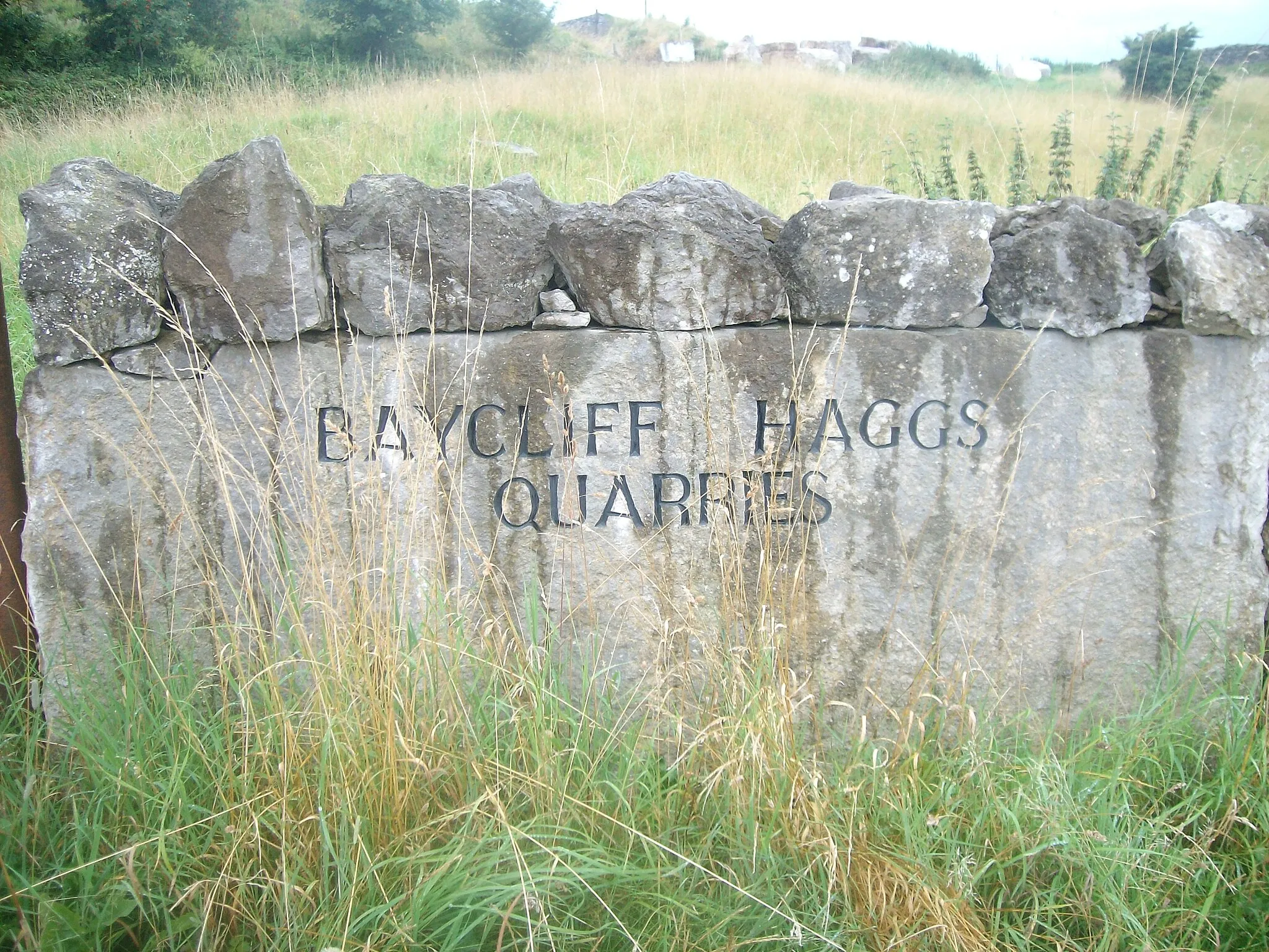 Photo showing: Baycliff Haggs Quarries, still being quarried as of 2009 (unlike many others in the area e.g. Plumpton Pit), situated to the north of Baycliff, Lancashire.