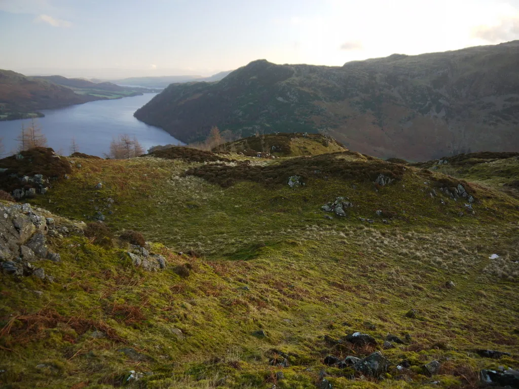 Photo showing: On top of the summit ridge on Glenridding Dodd