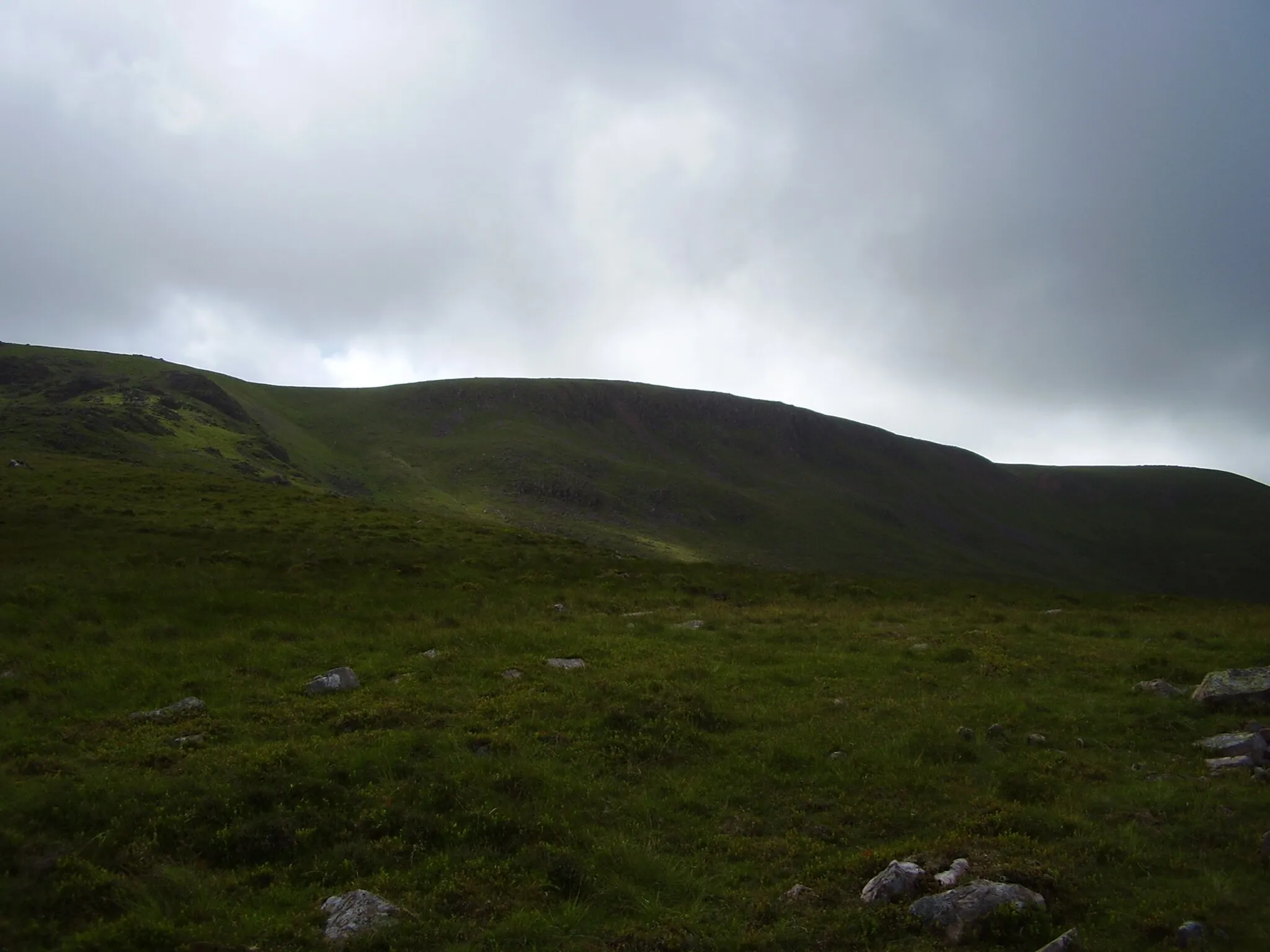 Photo showing: Caw Fell, Cumberland, from the ridge leading up from Ennerdale