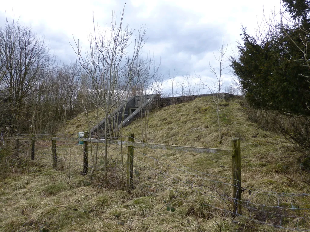 Photo showing: Haverbrack Tank