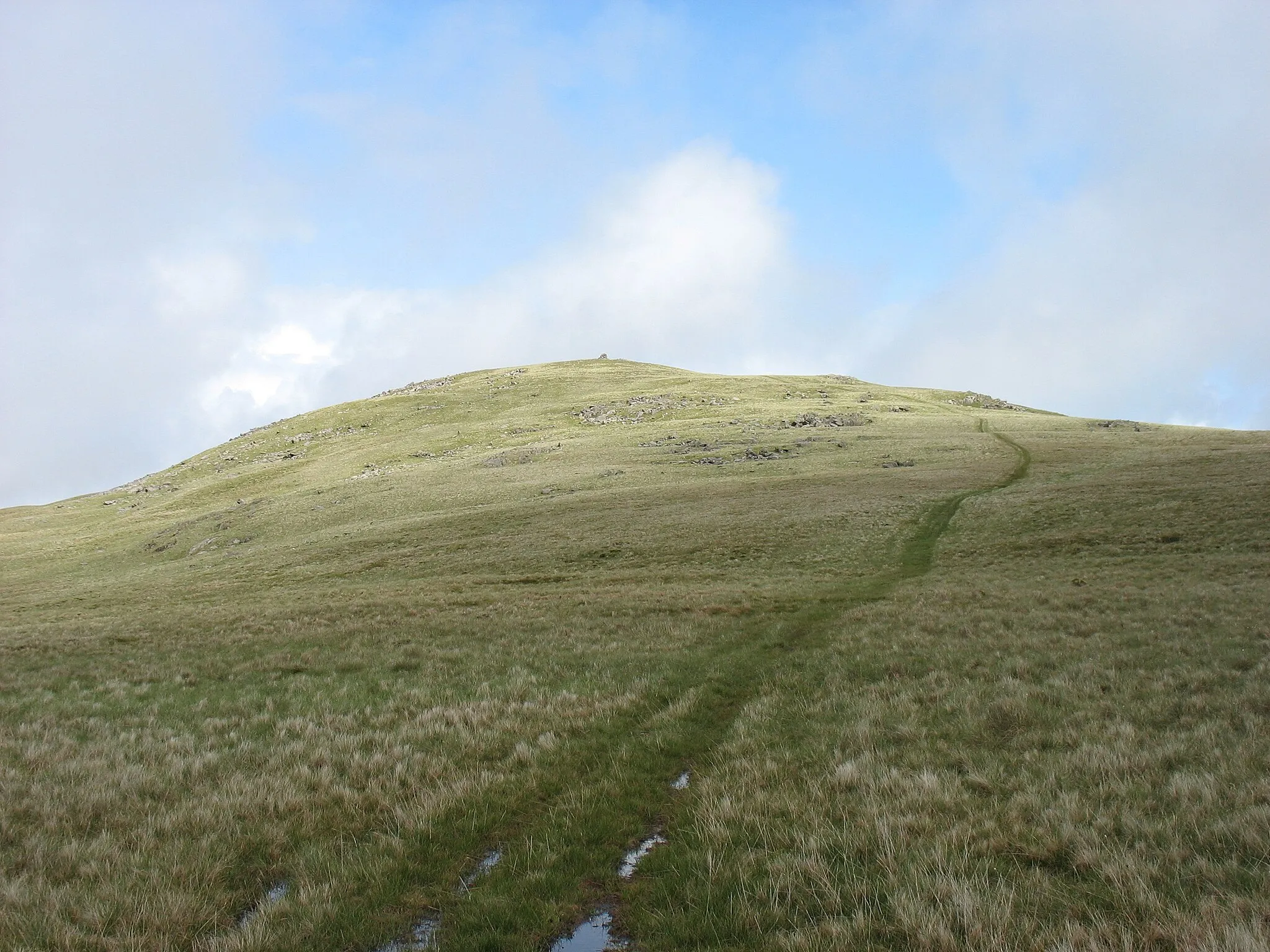 Photo showing: Approaching Whitfell