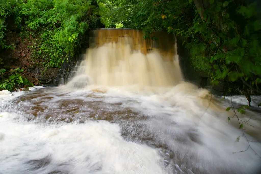 Photo showing: Kirklinton Halls waterfall