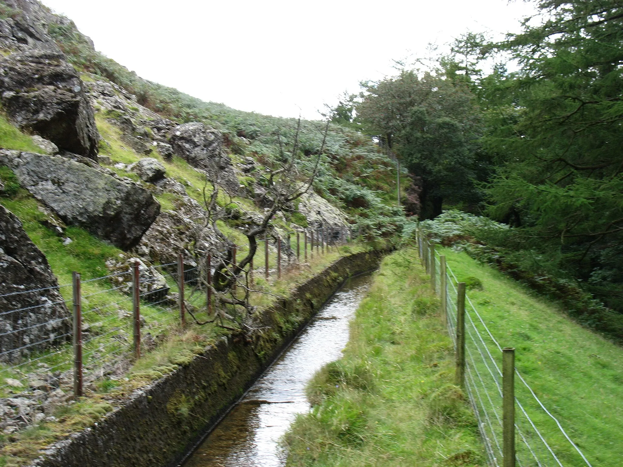 Photo showing: A leat above Thirlmere