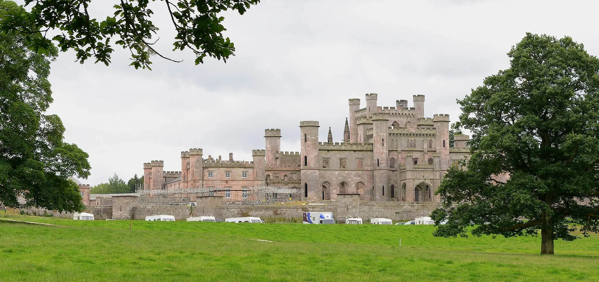 Photo showing: Lowther Castle