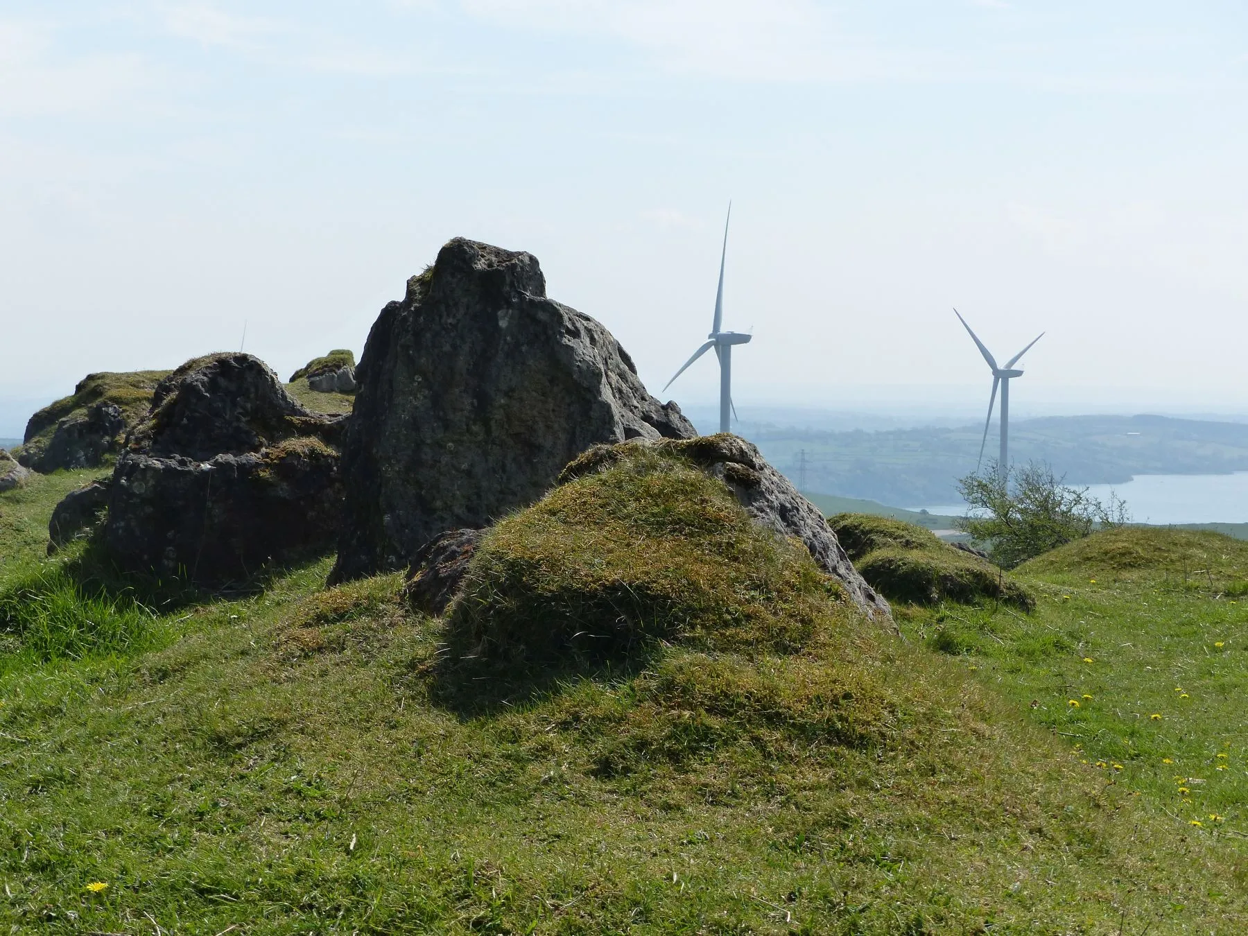 Photo showing: View from Harborough Rocks