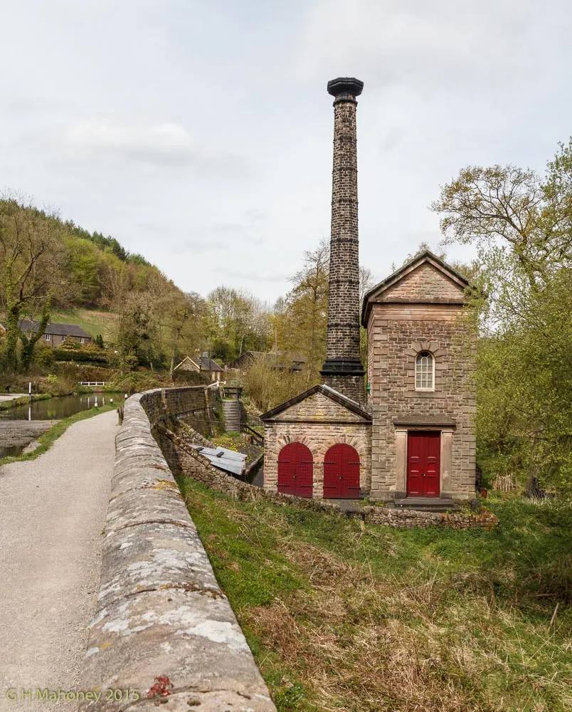 Photo showing: Leawood Pump House