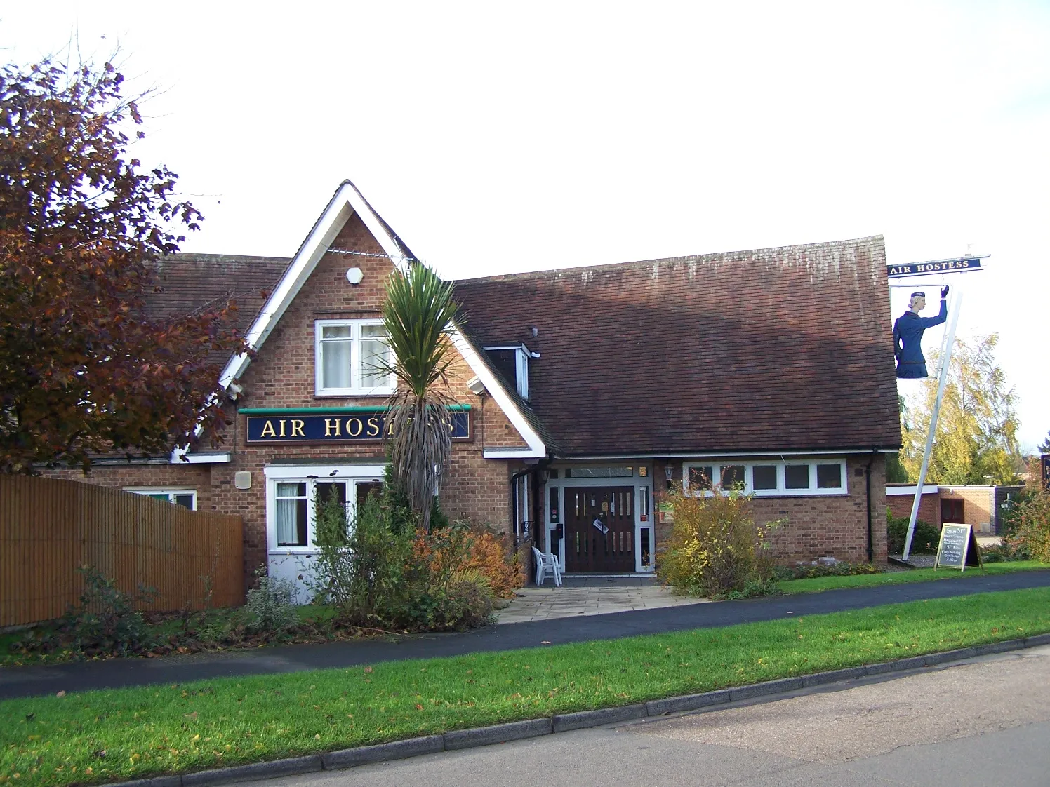 Photo showing: The Air Hostess, Tollerton