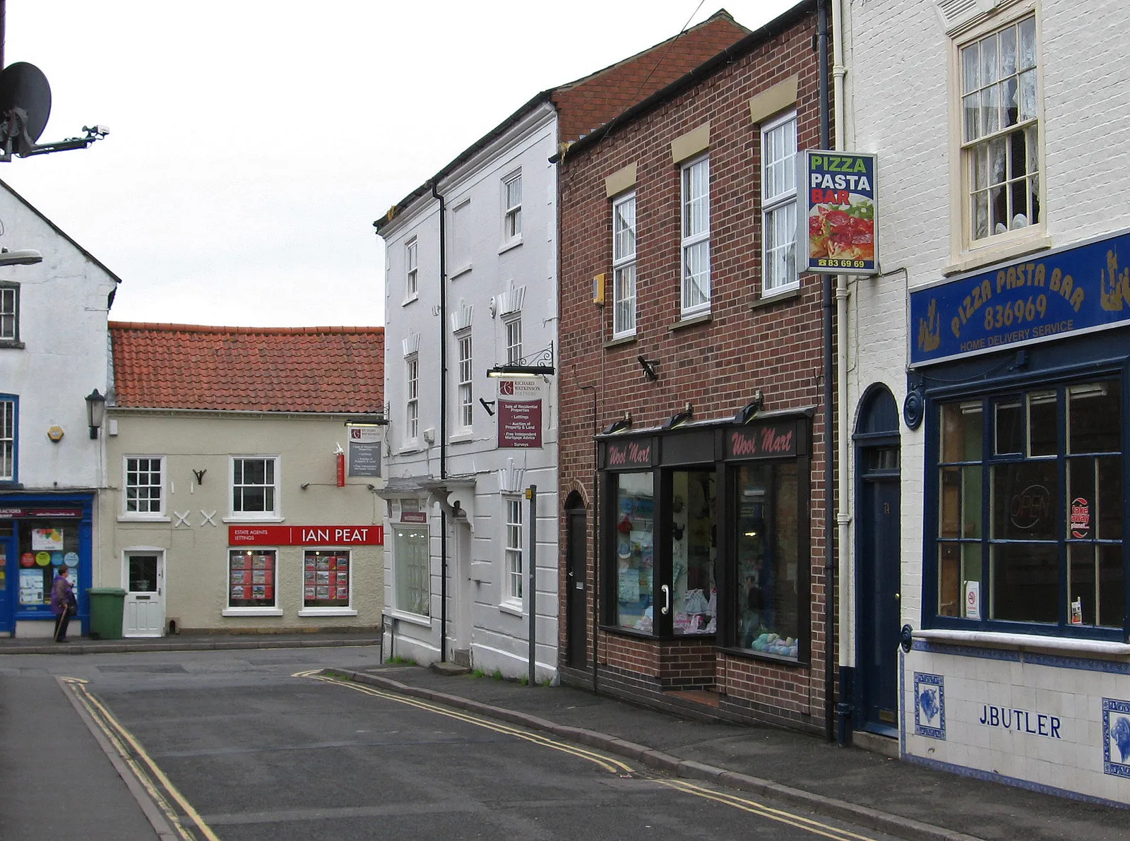 Photo showing: Bingham - east end of Union Street