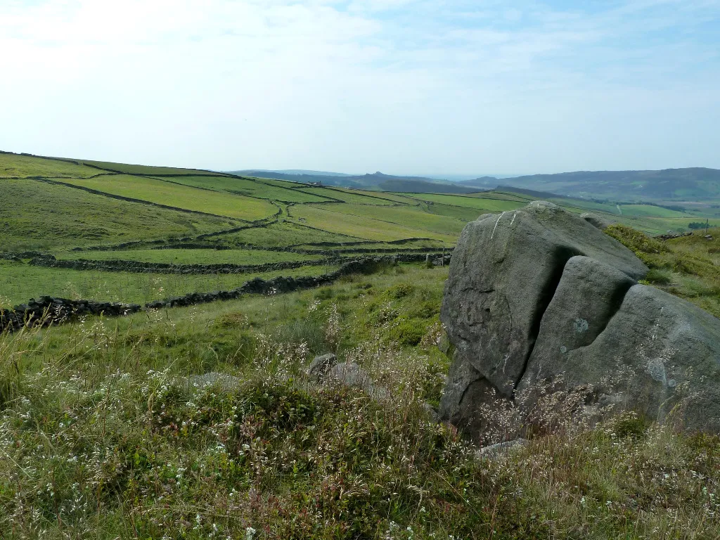 Photo showing: The view from Oliver Hill