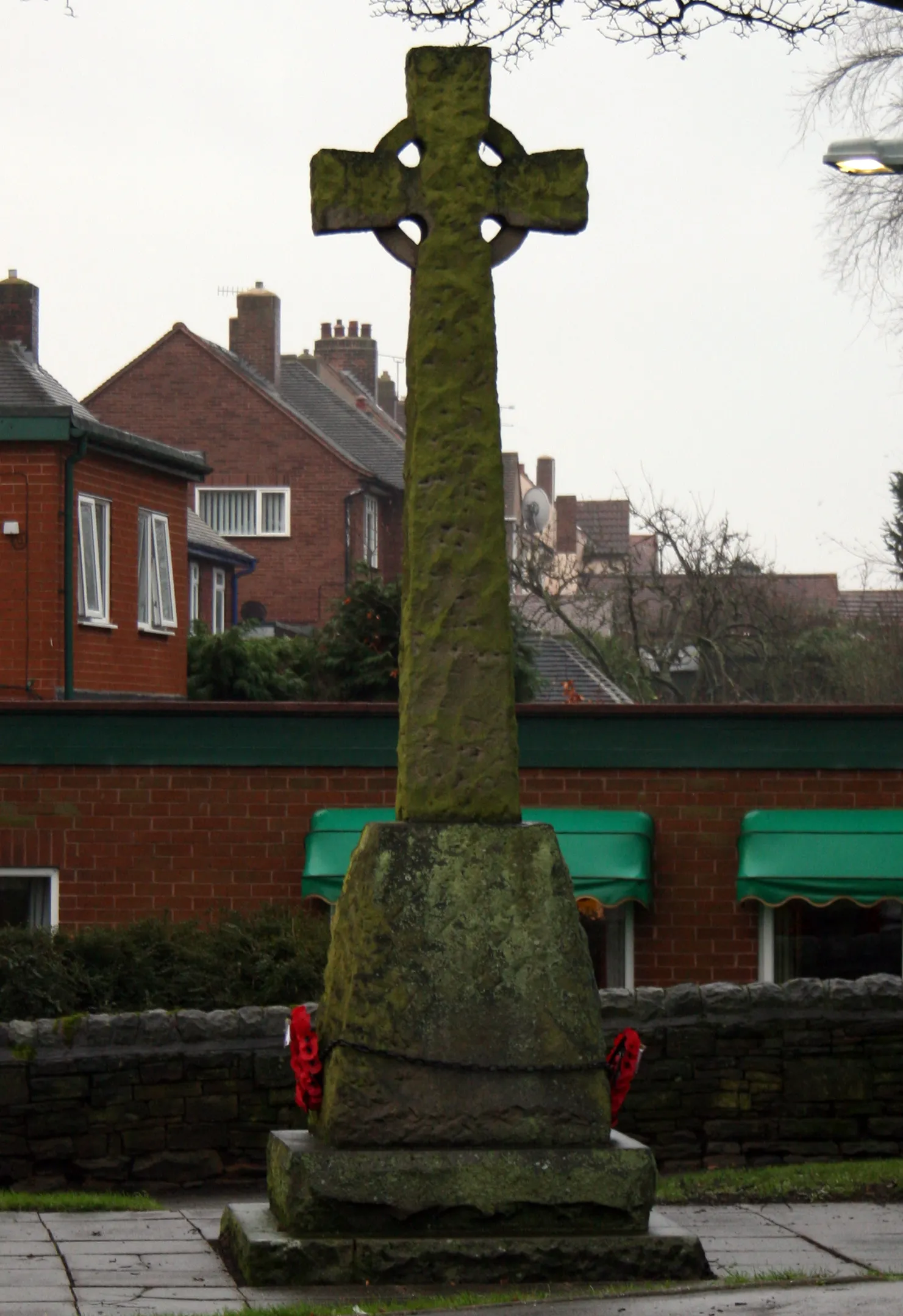Photo showing: The rear of the Newbold War Memorial.