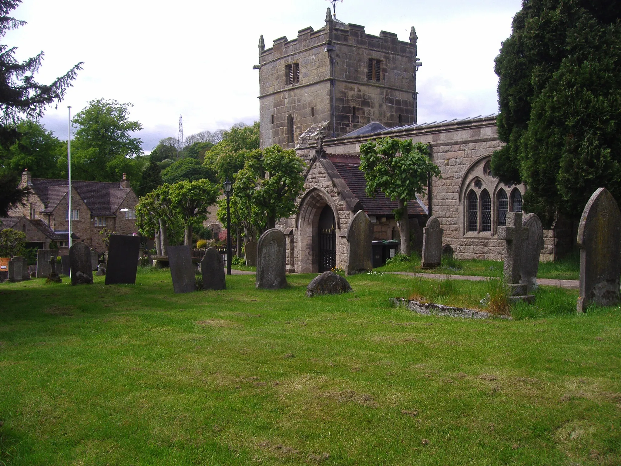 Photo showing: Saint Bartholomew's church in the village of Hognaston, Derbyshire, England.