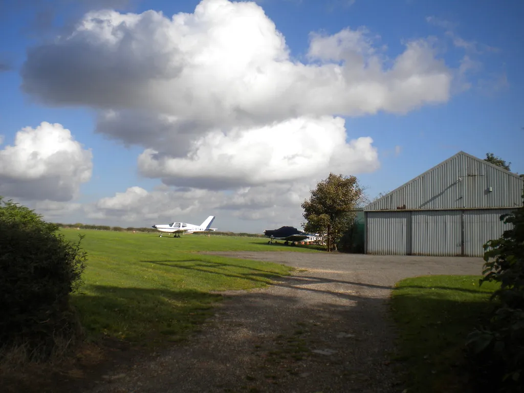 Photo showing: Airfield north of Lambley