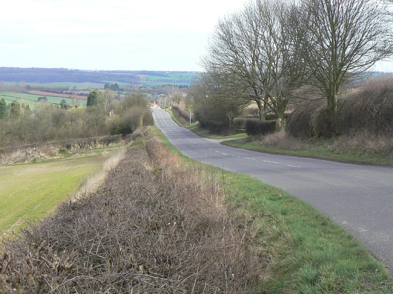 Photo showing: Bank Hill