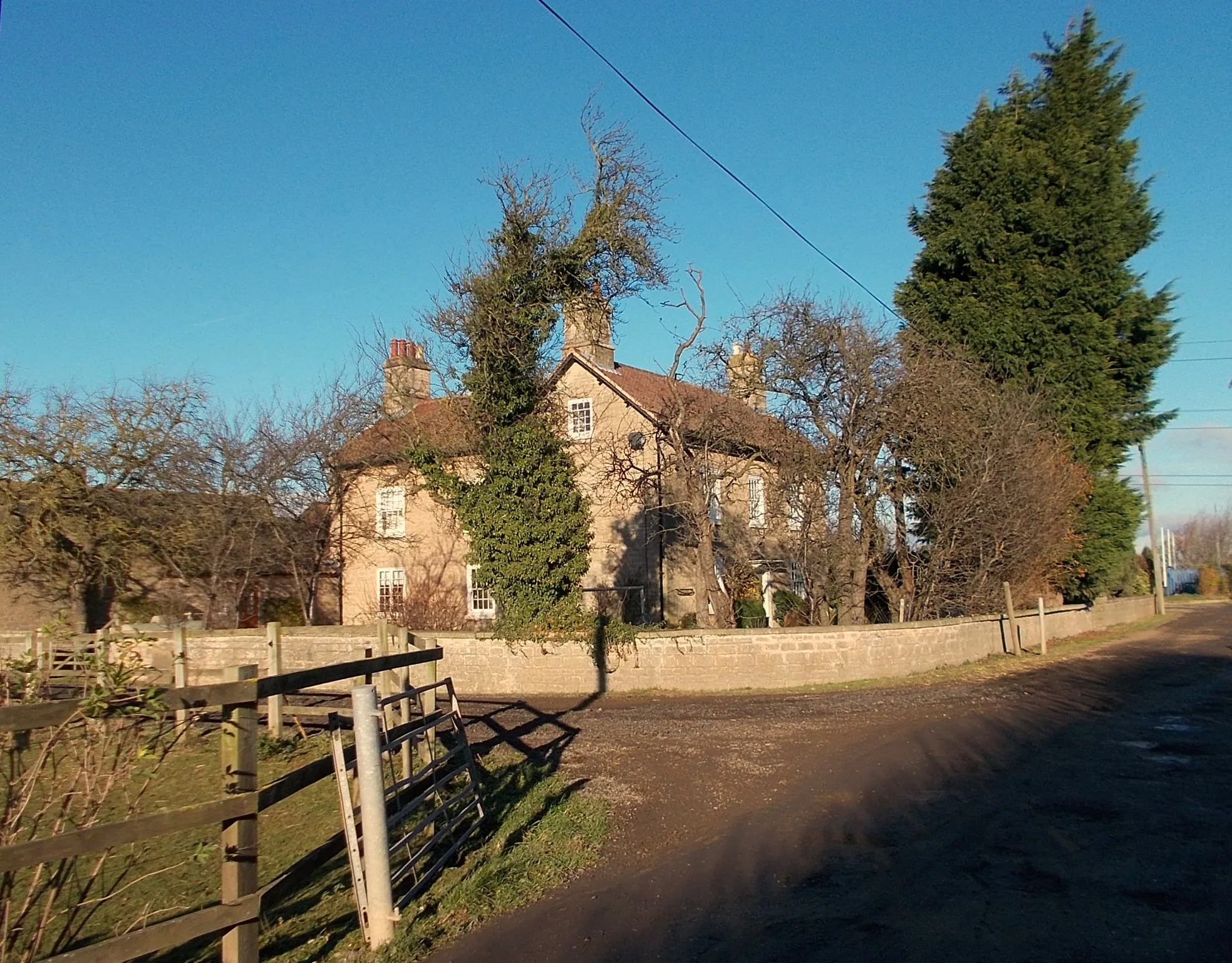 Photo showing: Photograph of Nettleworth Farmhouse, Sookholme, Nottinghamshire, England
